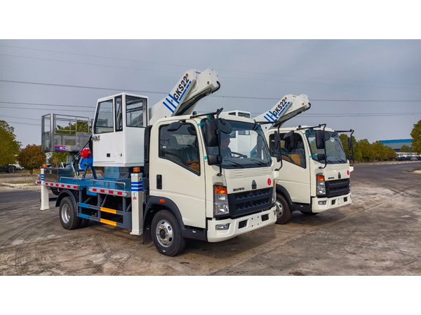 SINOTRUK HOWO 4x2 22Meter Hydraulic Telescopic Boom Aerial Truck Platform Truck