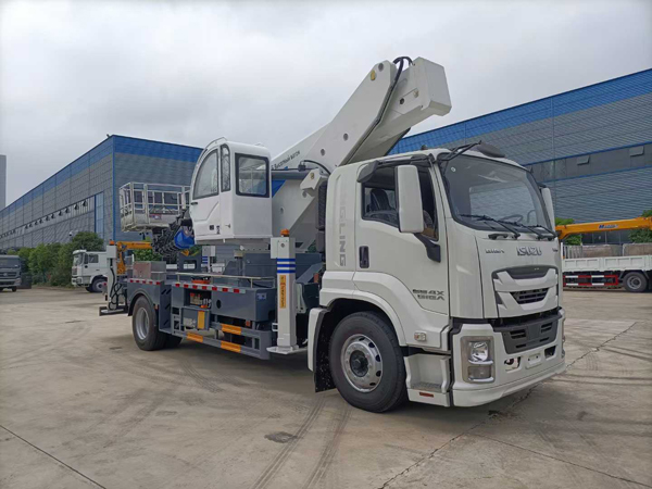 ISUZU GIGA Giga 45 Meter New Aerial Work Bucket Boom Lift Platform Bridge Inspection Truck